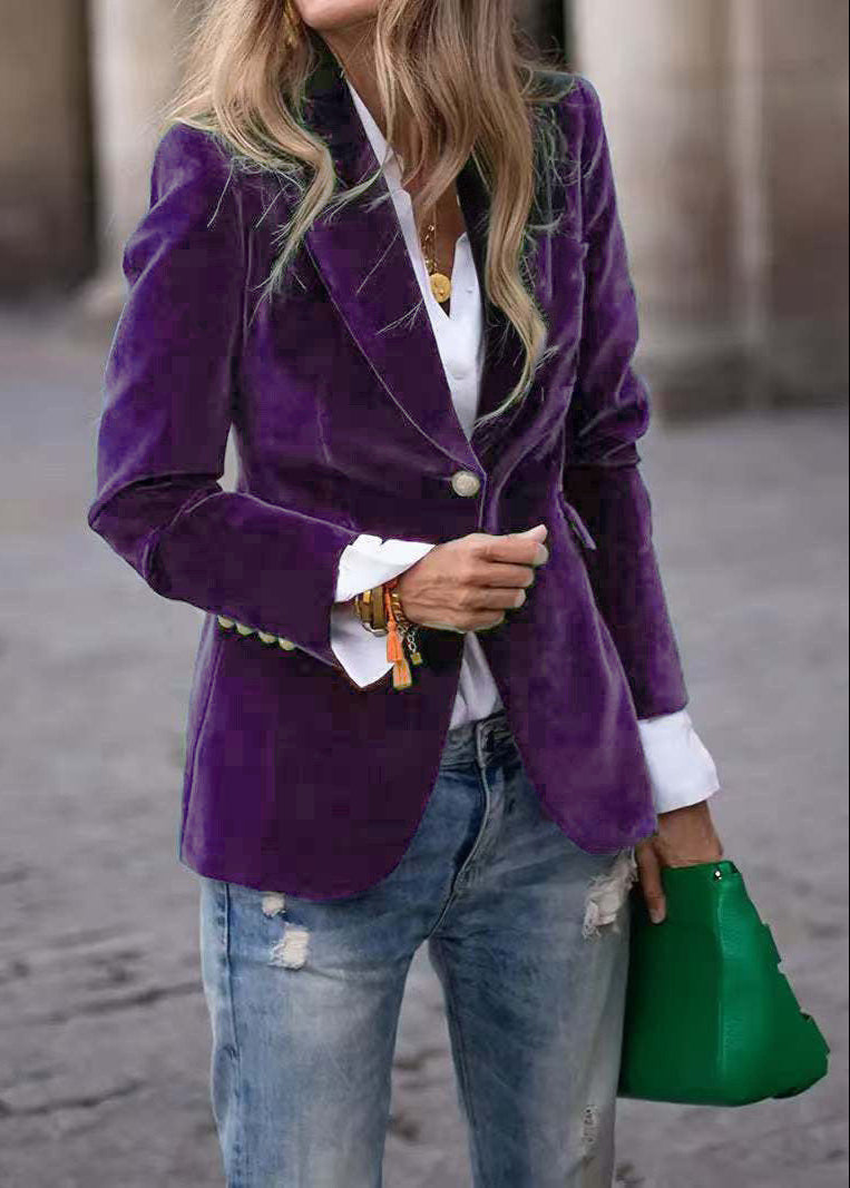 Cléa | Blazer en velours à boutons dorés